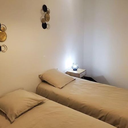 Appartement Moderne En Ville 아르멘티에레스 외부 사진