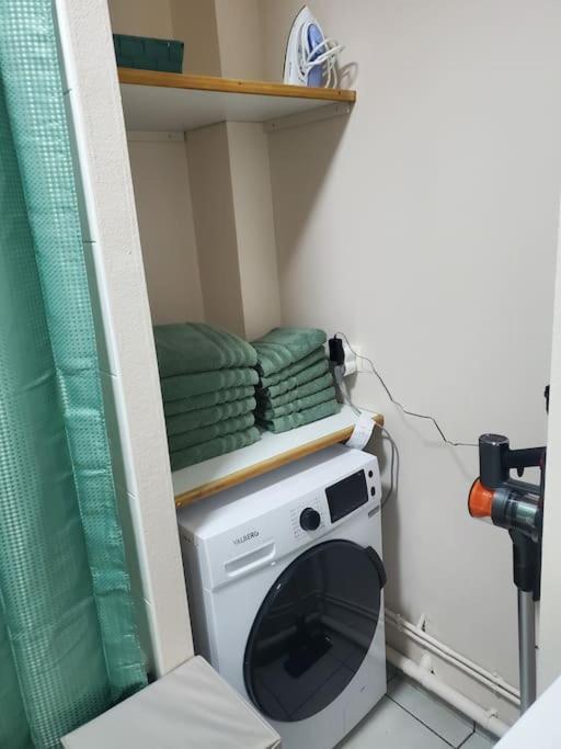 Appartement Moderne En Ville 아르멘티에레스 외부 사진