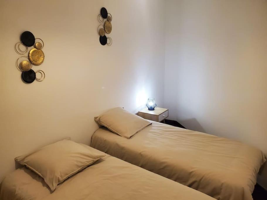 Appartement Moderne En Ville 아르멘티에레스 외부 사진